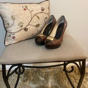 MICHAEL by Michael Kors Peep Toe Heels Sz 7